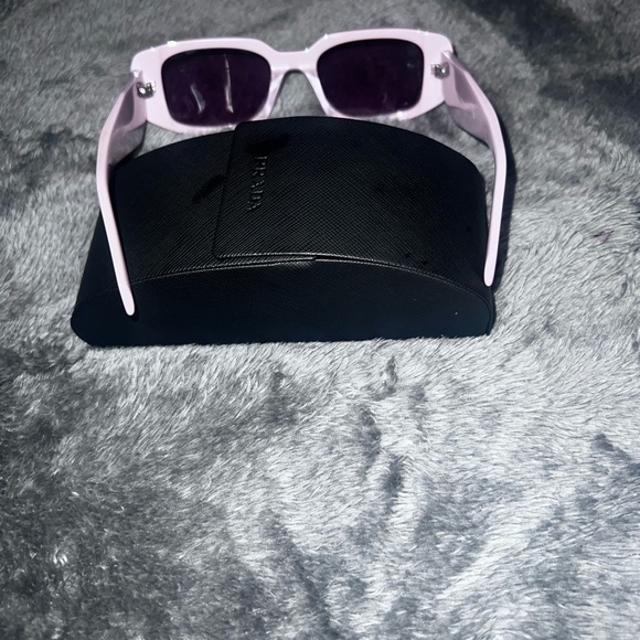 🔥Prada sunglasses women’s🔥 - Picture 5 of 11